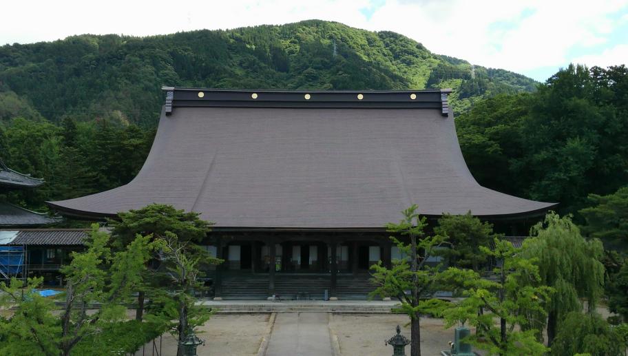 瑞泉寺の本堂