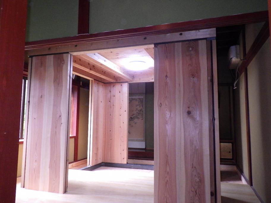 既存住宅内に設置した富山型耐震シェルター