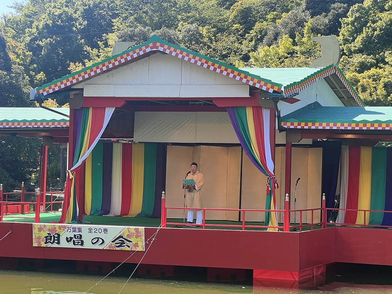 朗唱